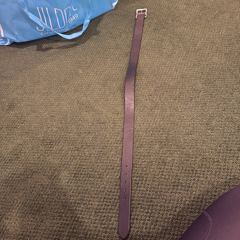 GAP Black Leather Belt Size 32